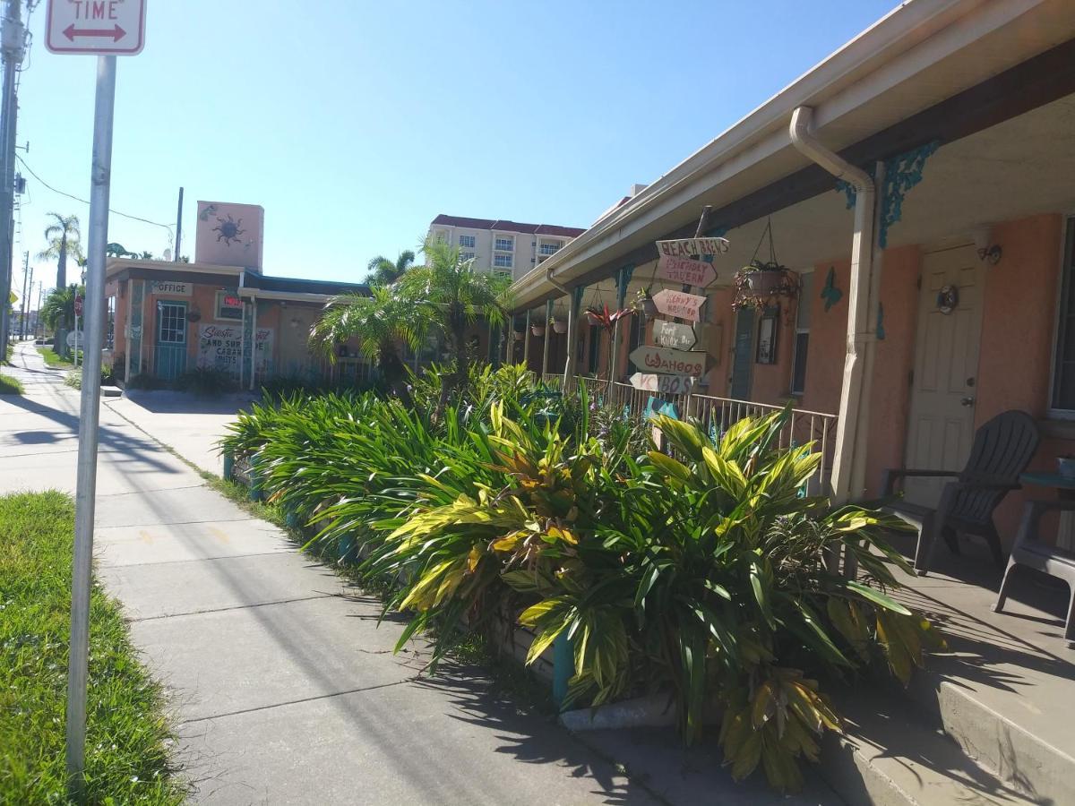 Michaels Siesta Motel เซนต์ปีเตอร์สเบิร์ก ภายนอก รูปภาพ